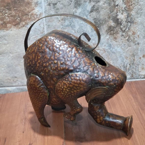 Vintage Metal Elephant Hammered Copper Water Can - Picture 12 of 15